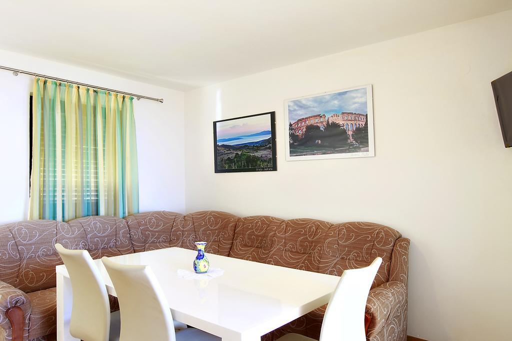 Apartments Stanic Ровини Стая снимка